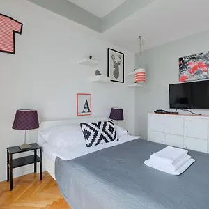 https://noctis-apartment-city-center.warsawhotelspoland.com