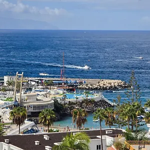 los-geranios-2-rooms-sea-views.adeje-hotels.com/